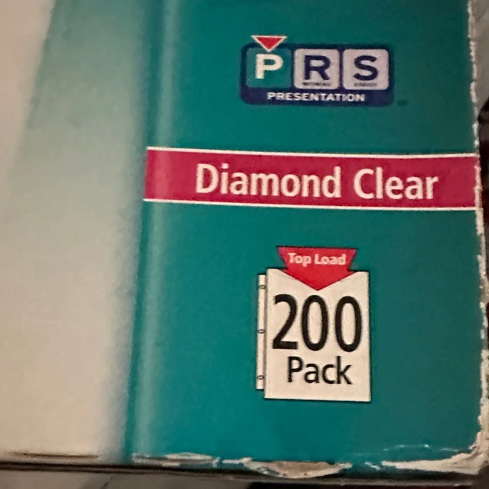 NWT Avery Diamond Clear Presentation Sheet Protectors